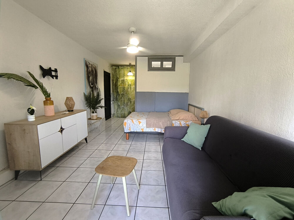 Location Appartement Studio meublé Résidence sécurisée avec piscine Bas du Fort Le gosier