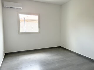  Maison à louer 5 pièces 150 m²