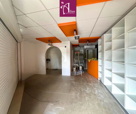 &Agrave; louer - Local commercial 38m2 RDC - Jarry 1026 97122 Baie mahault