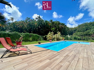  Maison � vendre 5 pi�ces 155 m� Le gosier