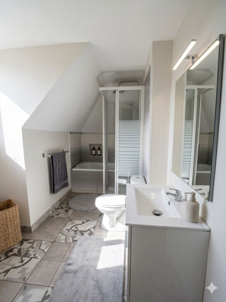  Immeuble à vendre 255 m²