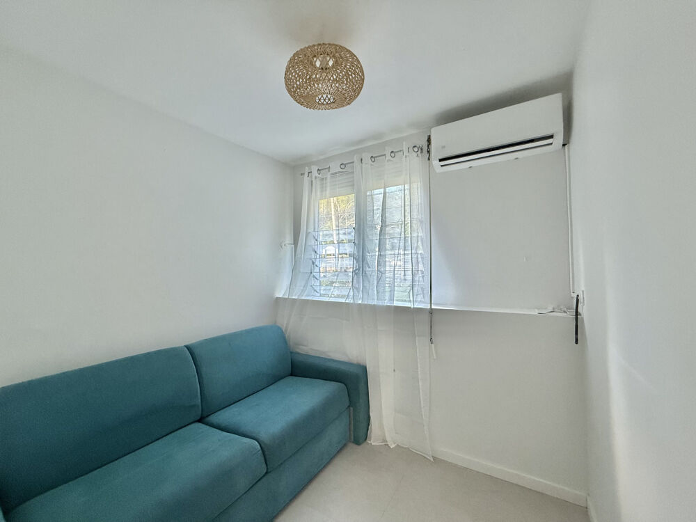Location Appartement APPARTEMENT T2 BIS RÉNOVÉ MEUBLÉ BAS DU FORT - PARKING - CITERNE Le gosier
