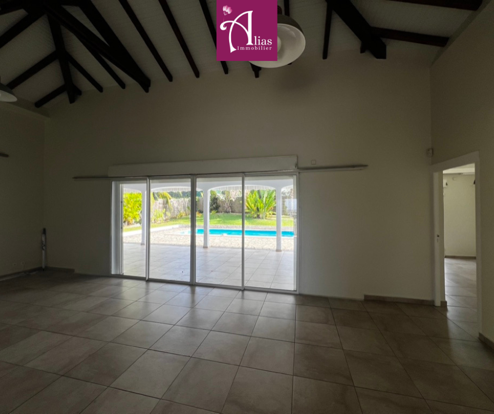 Location Maison À louer - Maison F4 avec piscine non meublée - Houelbourg SUD - Baie-Mahault Baie mahault