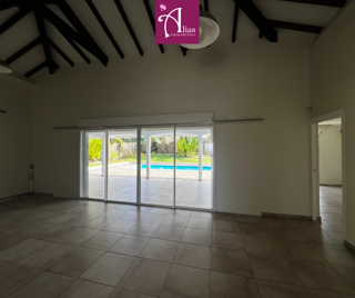  Maison à louer 4 pièces 128 m²