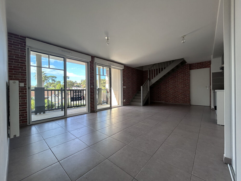 Vente Duplex/Triplex Arcachon, Aiguillon : un duplex de 3 chambres avec terrasse et parking Arcachon