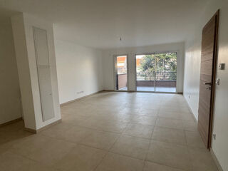  Appartement � vendre 4 pi�ces 75 m�