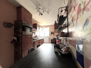  Appartement � vendre 5 pi�ces 99 m�