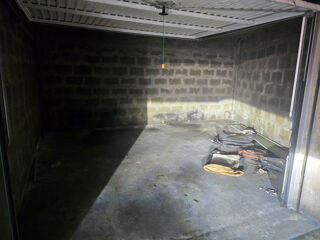  Parking / Garage � vendre 18 m�