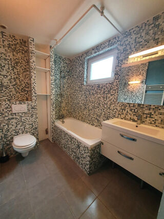  Appartement à louer 1 pièce 34 m²