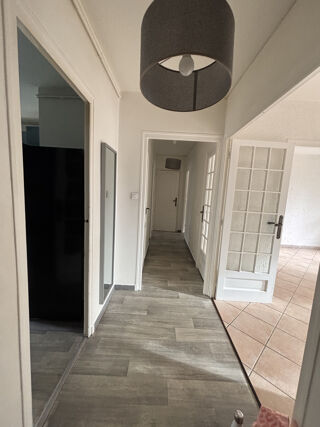  Appartement � louer 4 pi�ces 76 m�