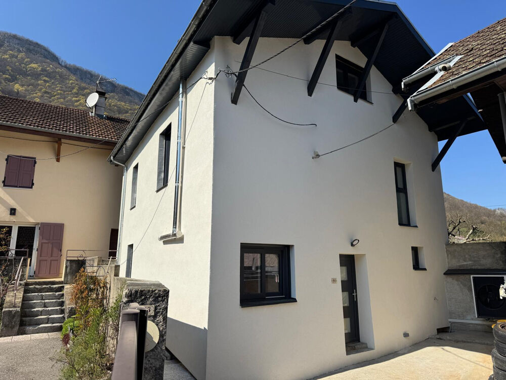 BARRAUX, MAISON 6 P+ Cuisine Equipée