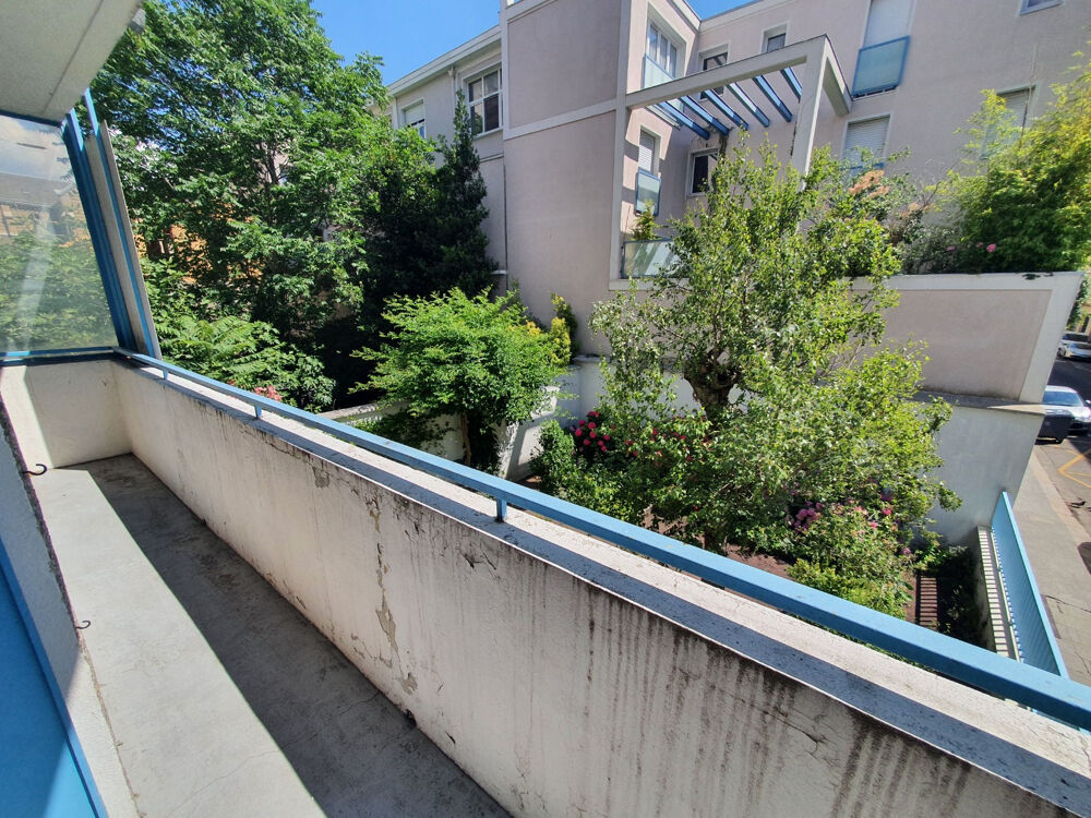 Location Appartement 2P+C secteur St Bruno 41m2 balcon Grenoble