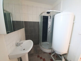  Appartement à louer 2 pièces 59 m²