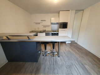  Appartement à louer 1 pièce 34 m²