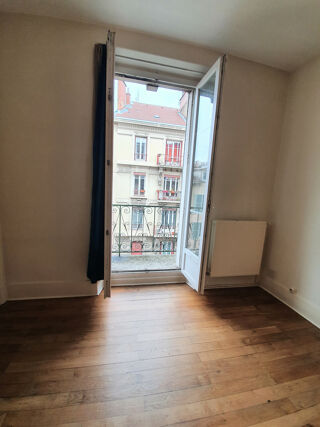 Appartement à louer 1 pièce 41 m²