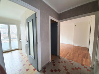  Appartement à louer 2 pièces 59 m²