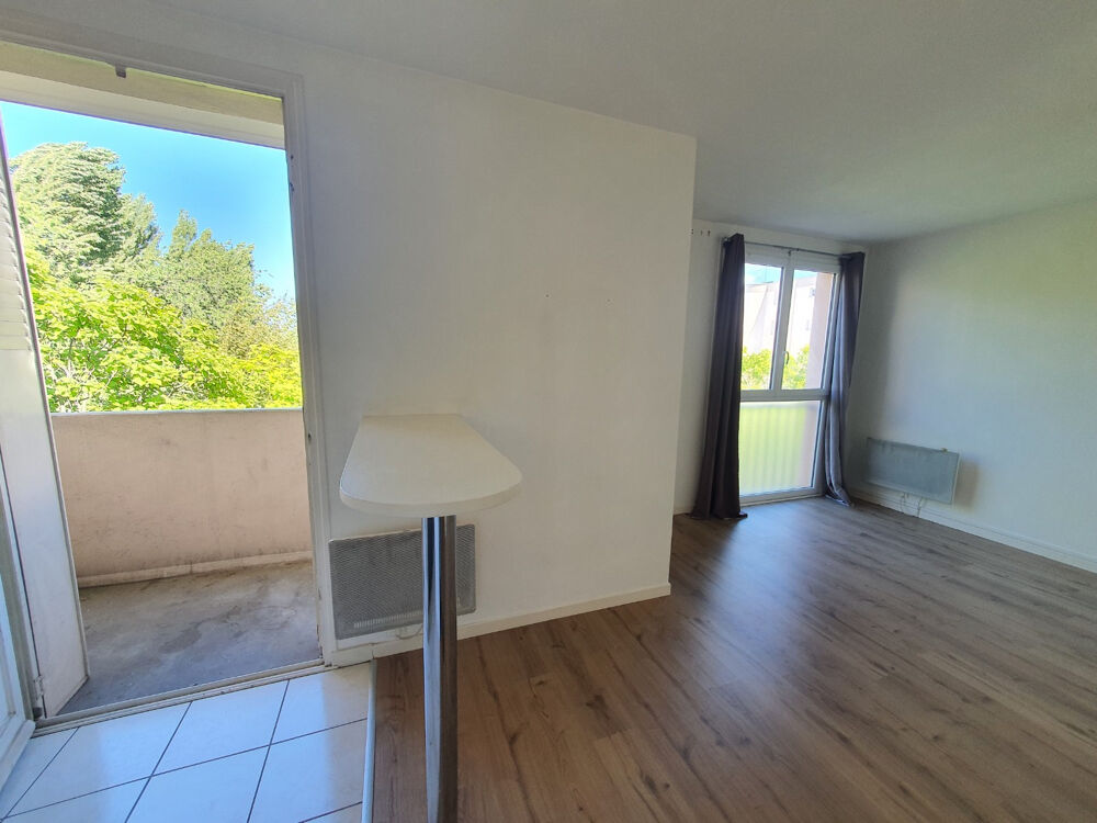 Location Appartement SEYSSINET - Grand studio 27m2 Seyssinet pariset