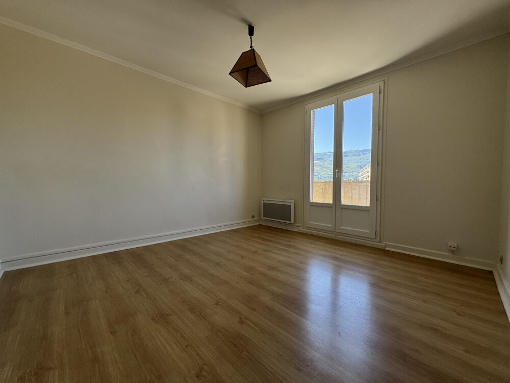 Vente Appartement Appartement T3 - 57,20m2 + cave + balcon Grenoble