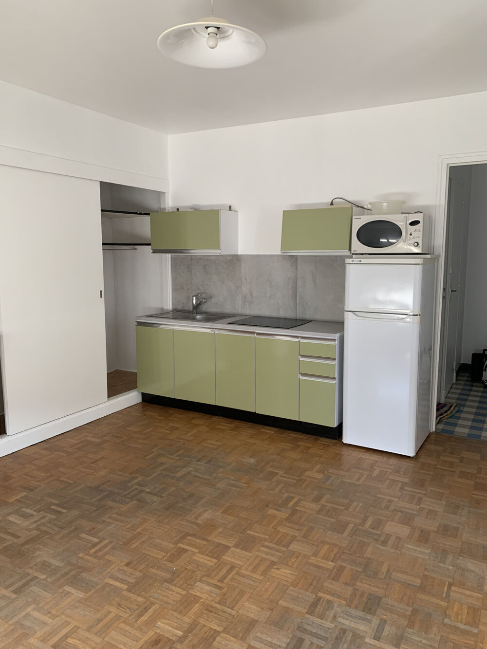 Location Appartement Grand 2P+C Meublé avec balcons 39m2 Grenoble