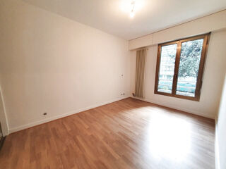  Appartement � louer 2 pi�ces 65 m�