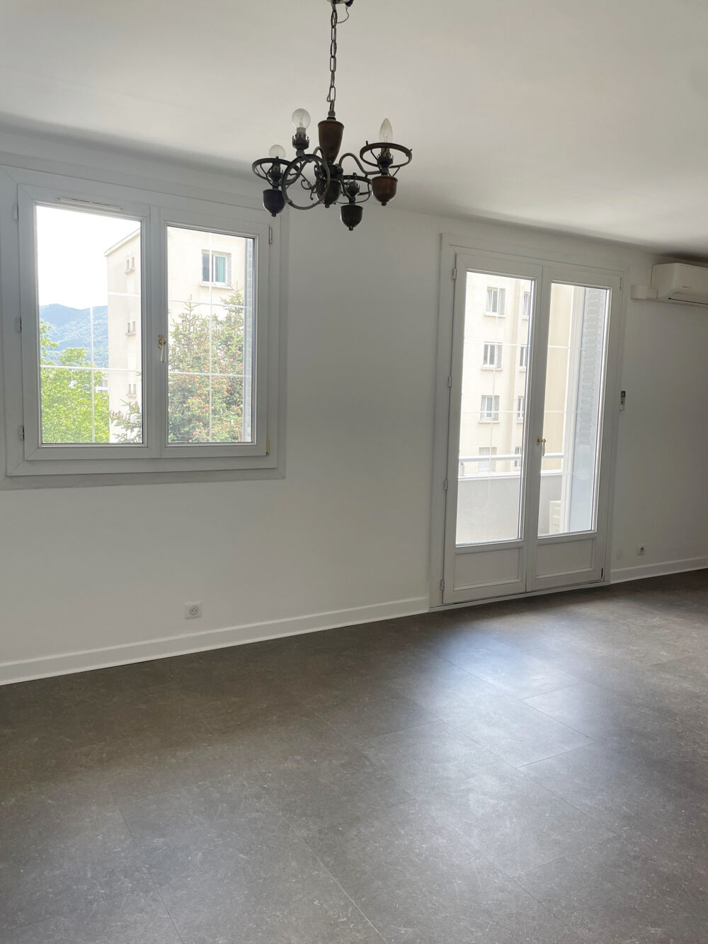 Location Appartement MEYLAN, 14 Avenue de la Plaine Fleurie Meylan