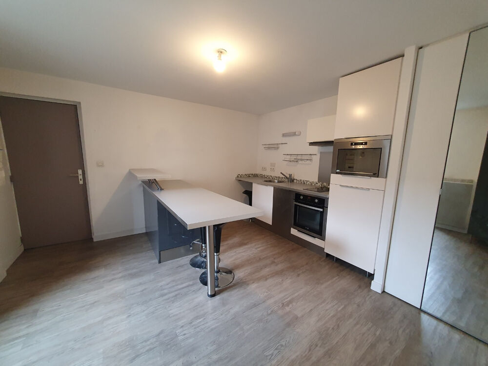 1P+C 34m2 cours Berriat
