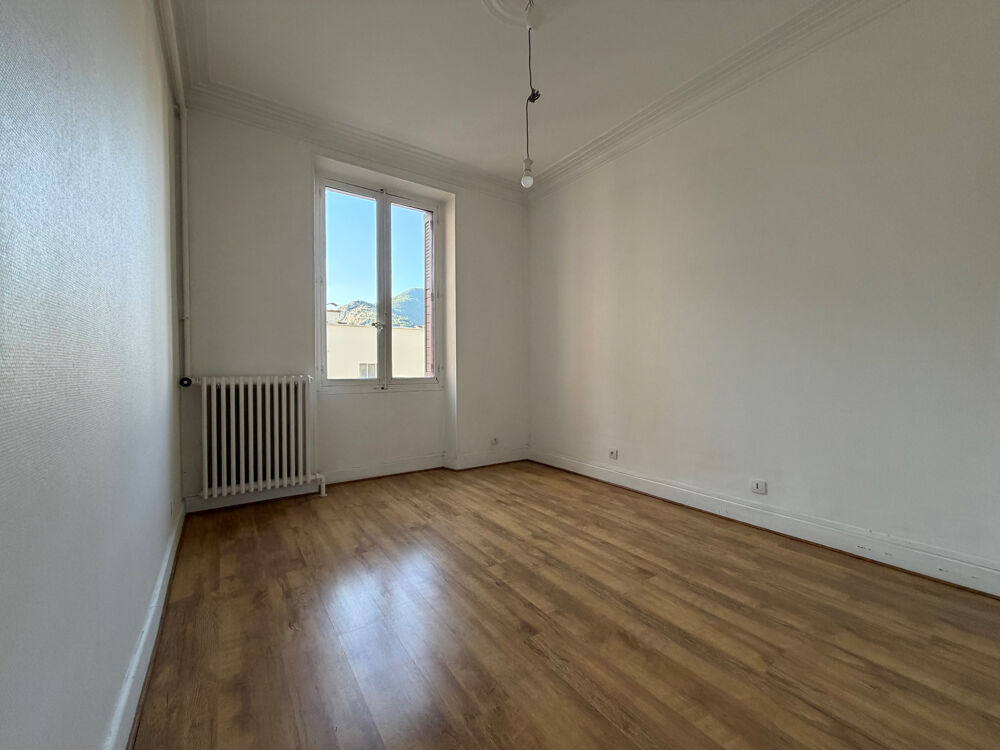Vente Appartement GRENOBLE, 3 P+ C Grenoble