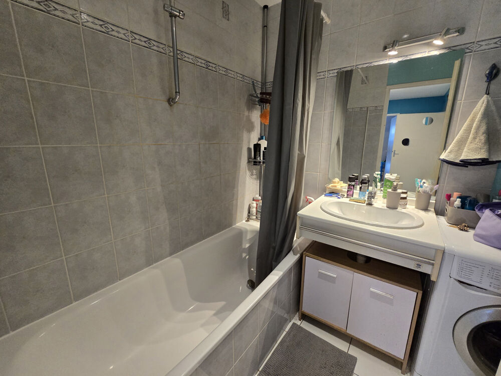Vente Appartement GRENOBLE, 4 P+C equipée Grenoble