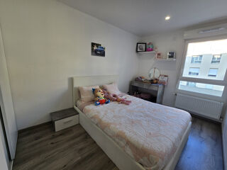  Appartement � vendre 4 pi�ces 82 m�