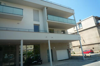  Appartement à louer 1 pièce 39 m²