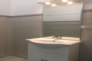  Appartement à louer 2 pièces 54 m²