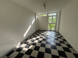  Appartement à louer 2 pièces 37 m²