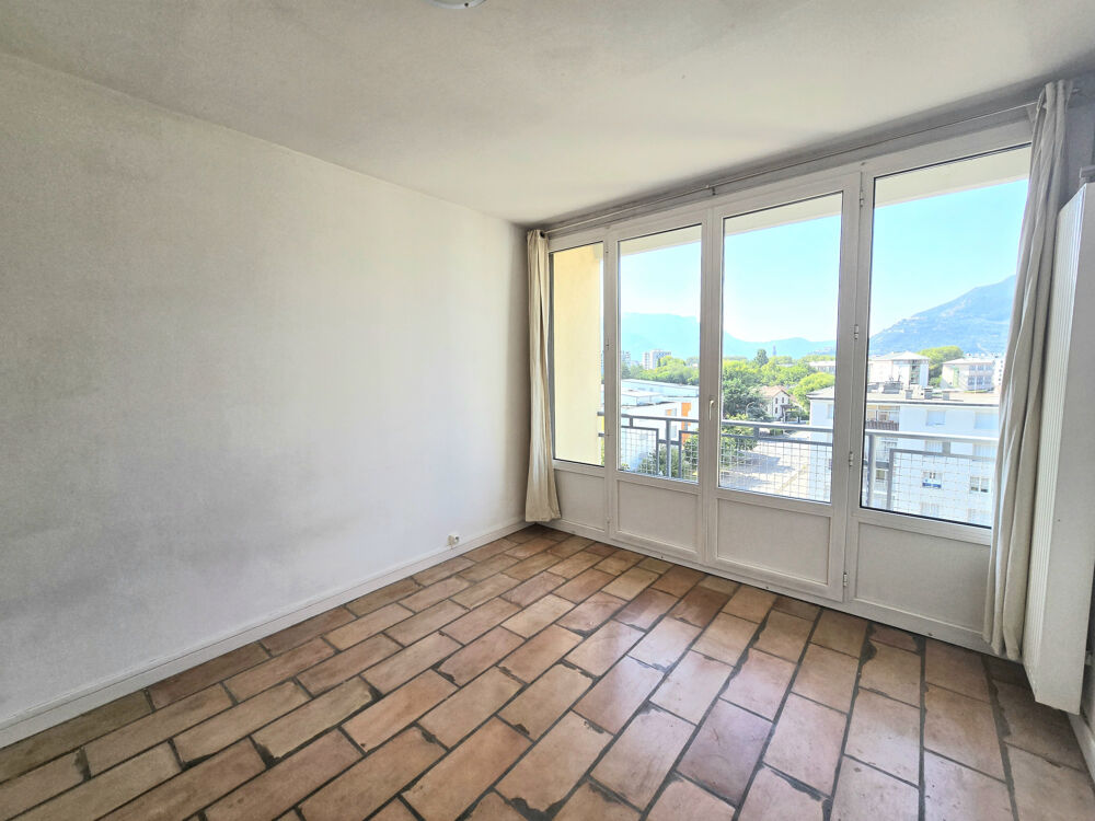 Vente Appartement ST MARTIN D'HERES, 6 P + CUISINE St martin d heres