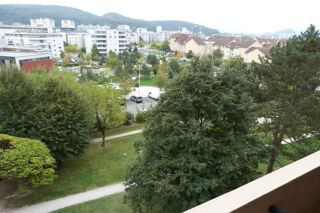  Appartement à louer 3 pièces 58 m²