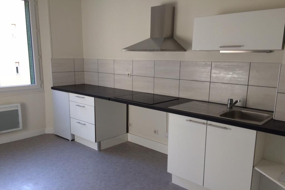 Location Appartement GRENOBLE : 6 rue Lieutenant Colonel Trocard - Secteur de l'Aigle, dans une rue très calme et proche ... Grenoble