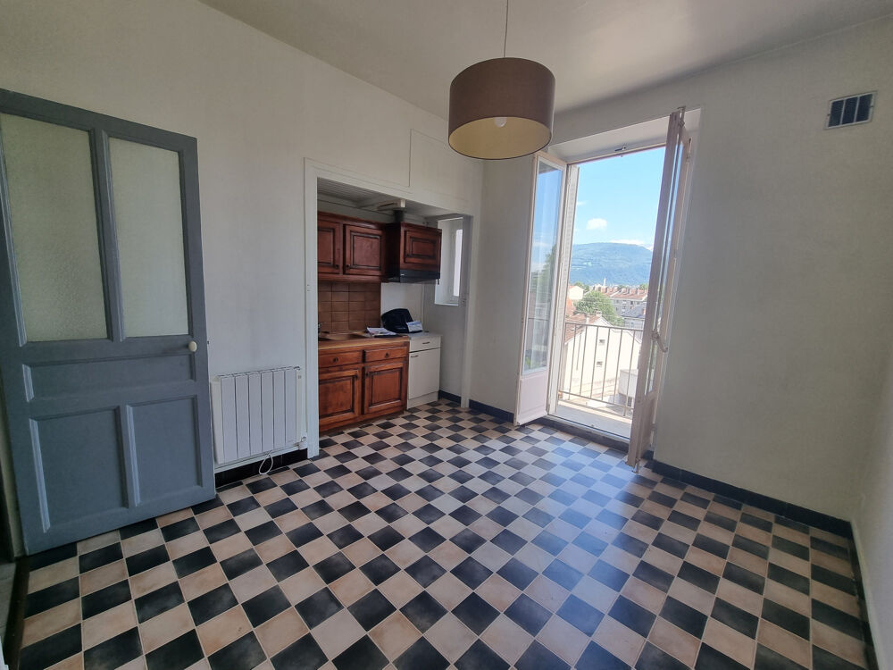 Location Appartement GRENOBLE - Appartement  3 Pièces + Cuisine Grenoble