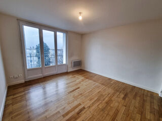  Appartement à louer 3 pièces 55 m²