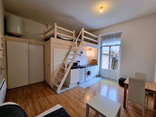  Appartement à louer 1 pièce 22 m²