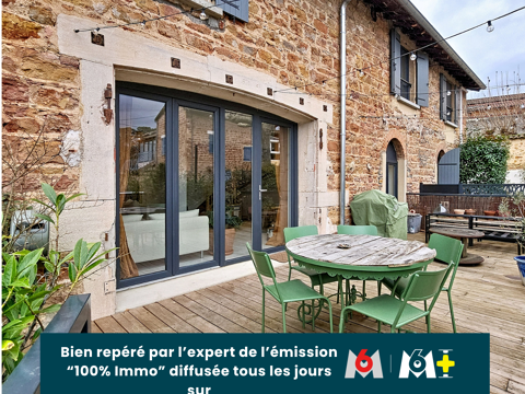   Appartement Duplex 114m2 - 3 chambres  - Terrasse - Au coeur du joli village de Blac� Appartement - 4 pi�ce(s) - 114 m�