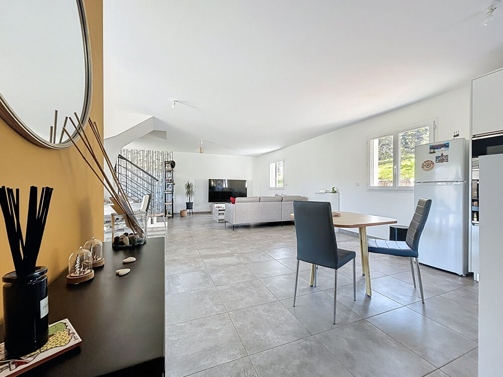 Maison récente de 111m2 à Juliénas - en plein coeur du beaujolais
