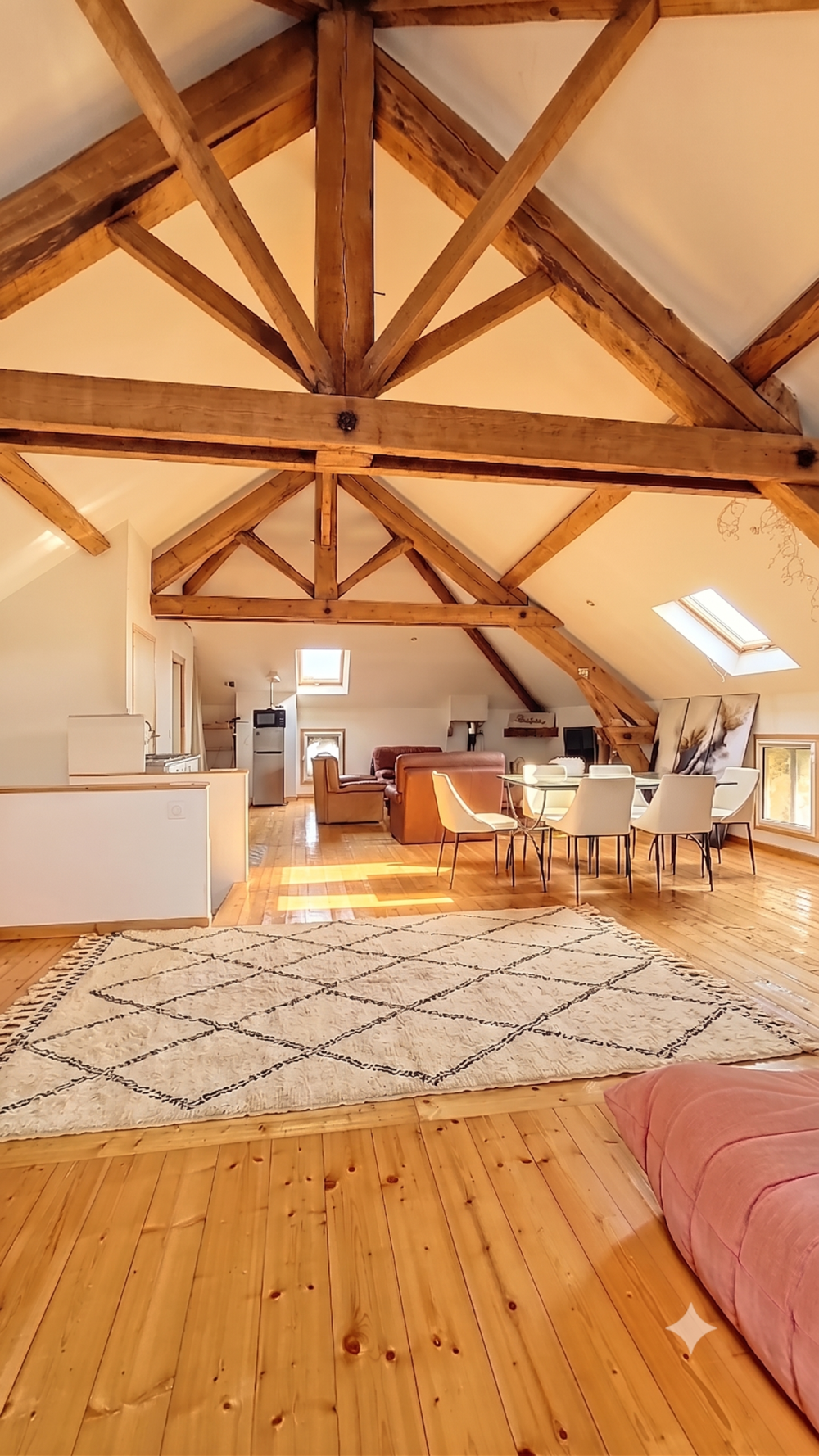 Vente Maison Gleizé - Maison familiale de 280m2 - Terrain 1600m2, Piscine - Grange de 100m2 Gleize