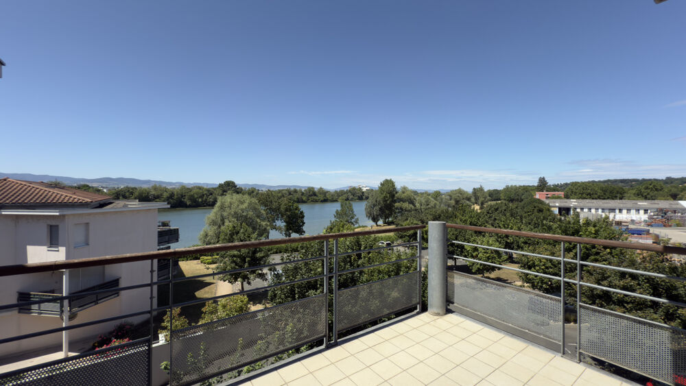 Vente Appartement Appartement T4 - 3 chambres - Terrasses - Garage Jassans riottier