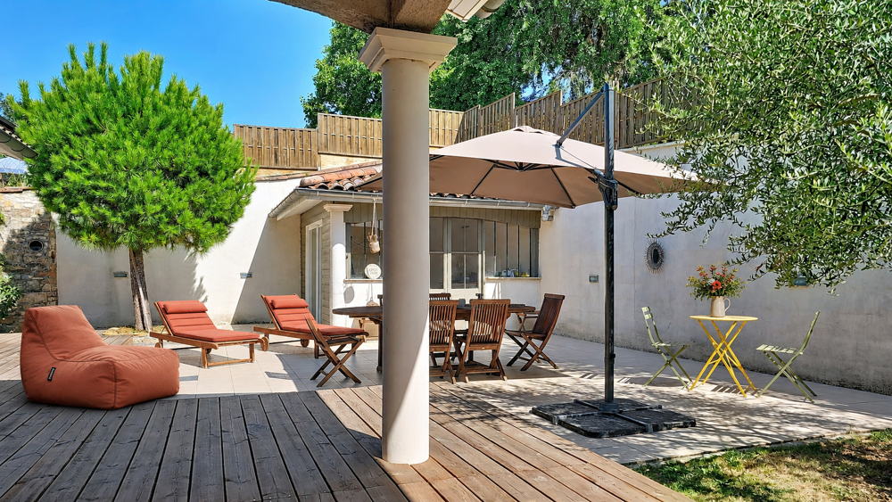 Maison 8 pièces 208 m² · à Jassans Riottier · 208 m² · 514 000 €