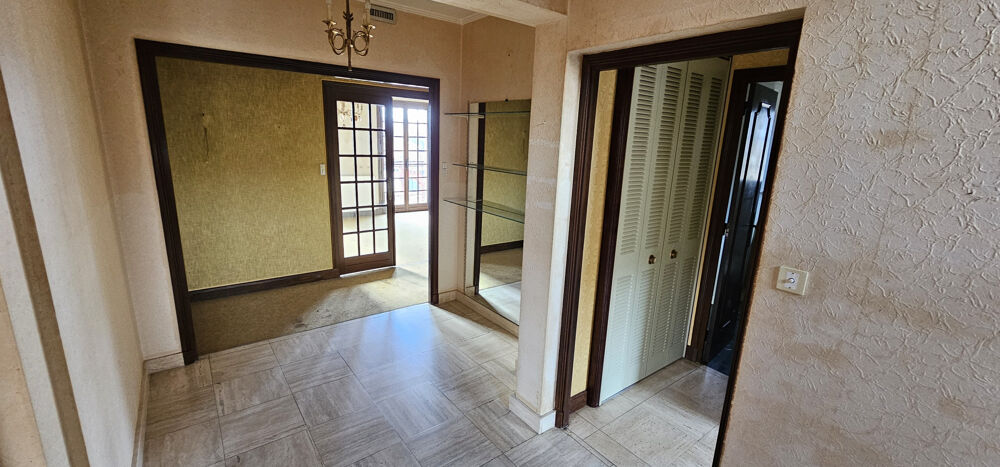 Maison à rénover de 174 m2 à Jassans riottier