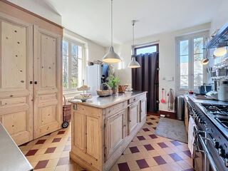  Maison � vendre 8 pi�ces 196 m�