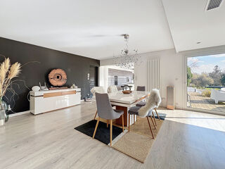  Maison à vendre 6 pièces 222 m²
