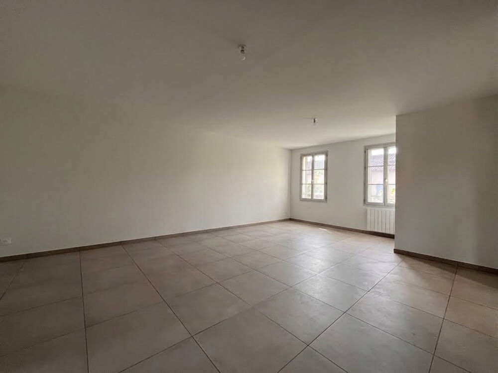 Location Appartement LOCATION T2 AVEC STATIONNEMENT CENTRE JASSANS Jassans riottier