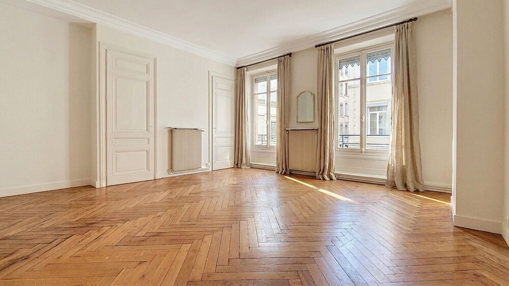 Vente Appartement Coeur Lyon 6 métro Masséna - T3 de 83m2 avec Cachet de l'Ancien - à rafraîchir - Cave Lyon 6