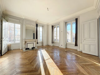  Appartement  vendre 2 pices 73 m