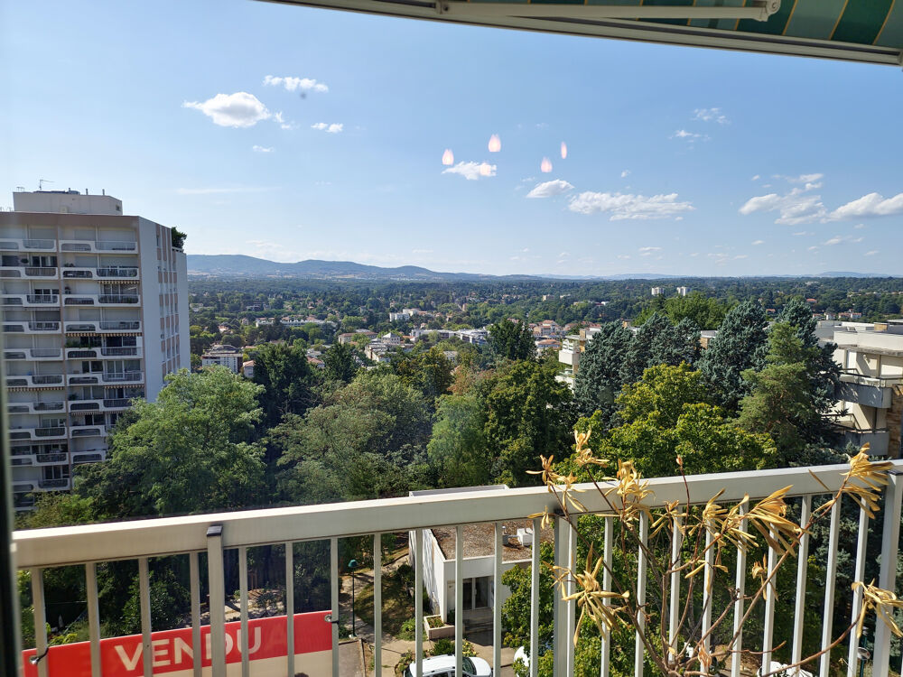 Vente Appartement appartement T 5 traversant Est/ Ouest avec vue sur les monts du lyonnais Tassin la demi lune
